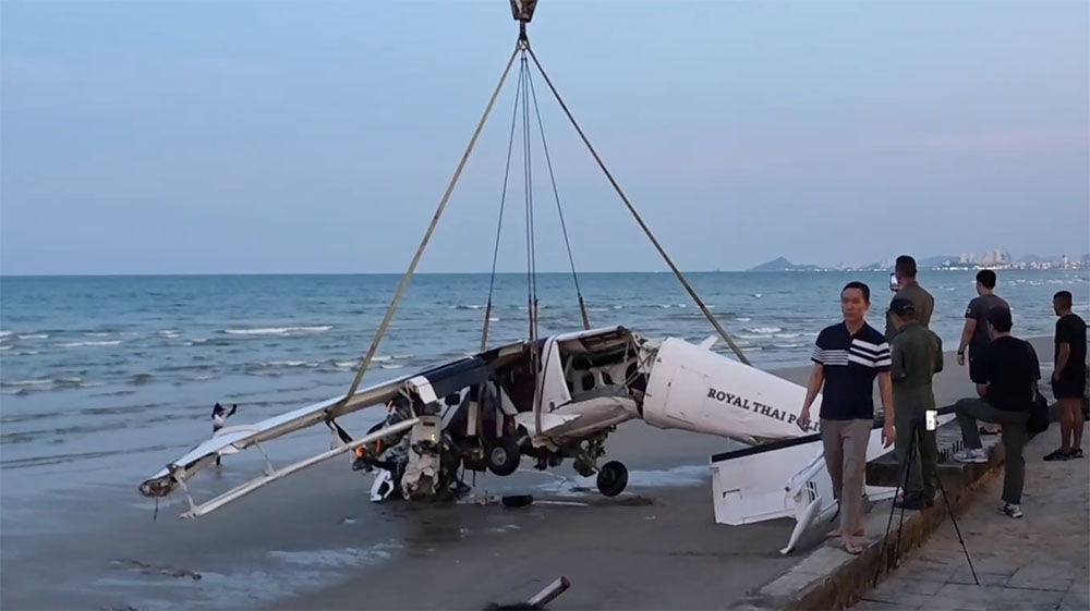 Royal Thai Police Wing Viking DHC-6-400 Twin Otter, 36964, recovery efforts